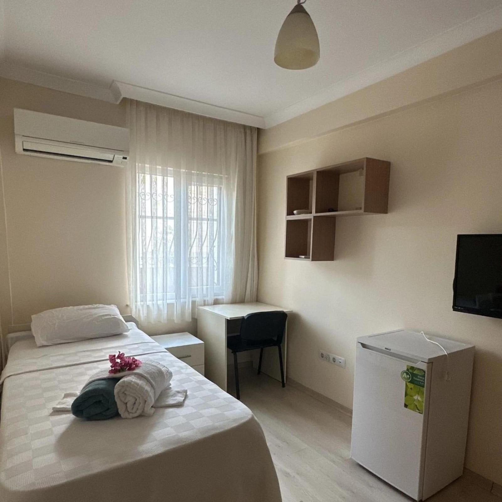 Otel Ata *